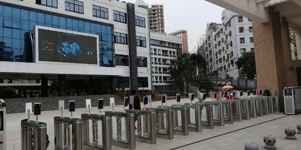 H306W 深圳龍華某學校案例