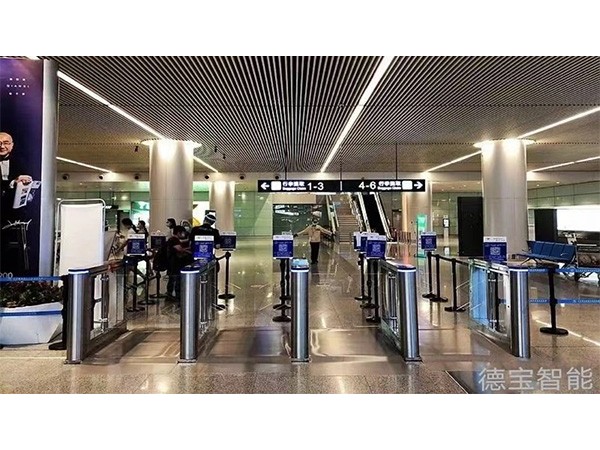 擺閘速通門是什么樣的？怎么區(qū)分？